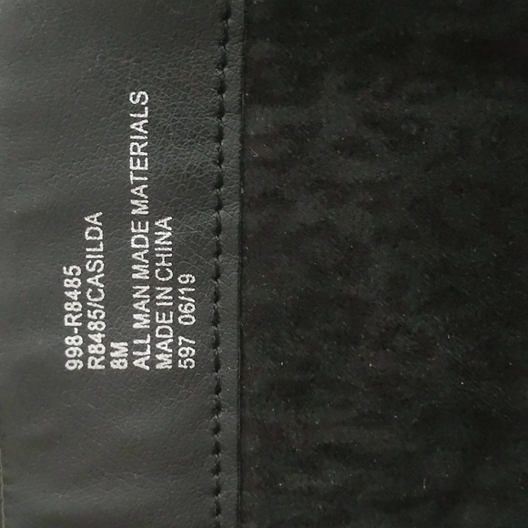 Rialto Casilda Mixed Textured Stiletto Booties 8M Black - Picture 12 of 16